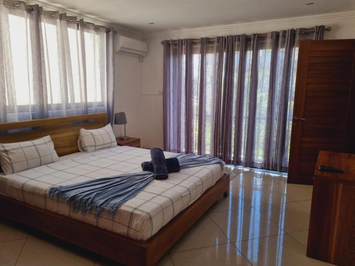 Ocean Bliss By Oasis Holidays Apartment Flic en Flac ภายนอก รูปภาพ